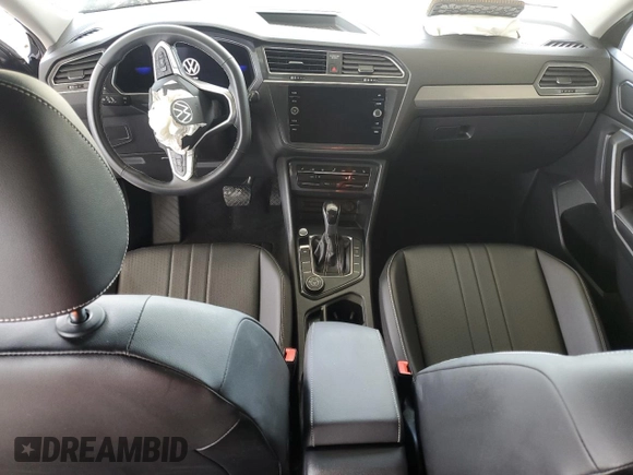 2022 Volkswagen Tiguan SE с VIN 3VV2B7AX4NM056763, выставлен на аукционе Copart как лот 61078065 с пробегом Не указан миль и На запчасти • Non repairable. История ставок и продаж доступна на DreamBid. Изображение 8.
