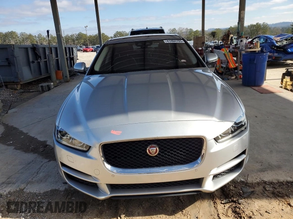 2017 Jaguar XE with VIN SAJAD4BN2HA970206, listed as a Copart auction lot 41484765 with 92,821 mi miles and Clean Title. Bid and sale history available at DreamBid. Image 5.
