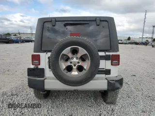 2018 Jeep Wrangler JK Unlimited Sahara with VIN 1C4BJWEG2JL830445, listed as a Copart auction lot 75272164 with 47,929 mi miles and Salvage Title. Bid and sale history available at carsss.com. Image 6.