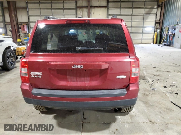 2014 Jeep Patriot Latitude z VIN 1C4NJRFB0ED714162, wystawiony jako Copart lot #55055685 z przebiegiem 122 698 mil mil oraz Szkoda całkowita • Salvage title. Historia ofert i sprzedaży dostępna na DreamBid. Obrazek 6.