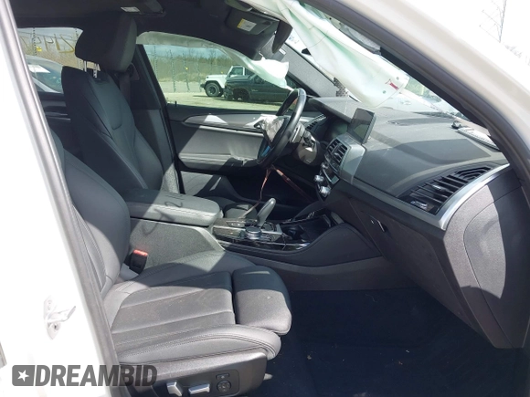2021 BMW X4 xDrive30i with VIN 5UX2V1C03M9F12611, listed as a IAAI auction lot 42145740 with 60,417 mi miles and . Bid and sale history available at DreamBid. Image 5.