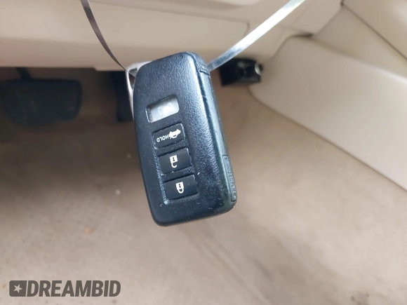 2013 Lexus ES 250 с VIN JTHBK1GG7D2028639, выставлен на аукционе IAAI как лот 42247375 с пробегом 103 996 миль миль и . История ставок и продаж доступна на DreamBid. Изображение 11.