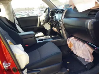 2021 Toyota 4Runner SR5 with VIN JTEEU5JR4M5231055, listed as a IAAI auction lot 41584951 with 95,389 mi miles. Bid and sale history available at carsss.com. Image 5.