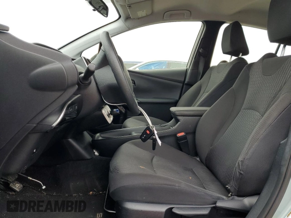 2016 Toyota Prius Two z VIN JTDKBRFU3G3004733, wystawiony jako Copart lot #47063705 z przebiegiem 106 249 mil mil oraz Szkoda całkowita • Salvage title. Historia ofert i sprzedaży dostępna na DreamBid. Obrazek 7.