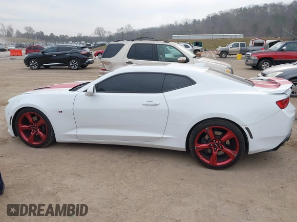 2016 Chevrolet Camaro 2SS with VIN 1G1FH1R72G0168198, listed as a IAAI auction lot 41784155 with 84,146 mi miles and . Bid and sale history available at DreamBid. Image 14.