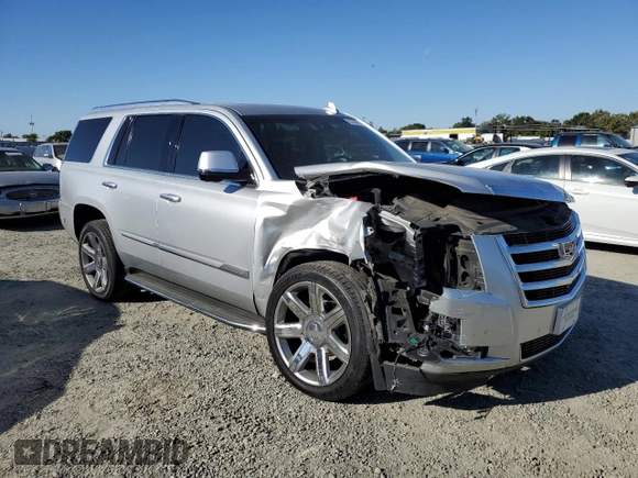 2020 Cadillac Escalade Luxury z VIN 1GYS4BKJ2LR127115, wystawiony jako Copart lot #70709034 z przebiegiem 88 210 mil mil oraz Szkoda całkowita • Salvage title. Historia ofert i sprzedaży dostępna na DreamBid. Obrazek 4.