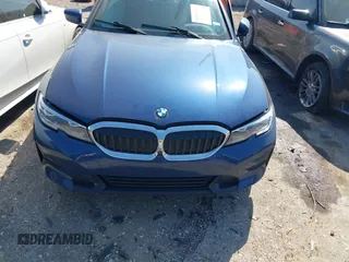 2021 BMW 3 Series 330i z VIN 3MW5R1J00M8C08985, wystawiony jako IAAI lot #41977683 z przebiegiem 34 640 mil mil oraz . Historia ofert i sprzedaży dostępna na DreamBid. Obrazek 12.