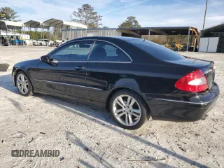 2006 Mercedes-Benz CLK 350 z VIN WDBTJ56H26F178744, wystawiony jako Copart lot #46032055 z przebiegiem 179 781 mil mil oraz Szkoda całkowita • Salvage title. Historia ofert i sprzedaży dostępna na DreamBid. Obrazek 2.