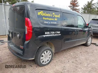 2020 Ram ProMaster City Wagon SLT with VIN ZFBHRFBB0L6S21239, listed as a IAAI auction lot 40900831 with 73,973 mi miles. Bid and sale history available at carsss.com. Image 4.
