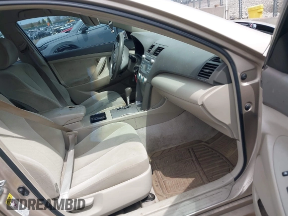 2008 Toyota Camry LE with VIN 4T1BE46K88U238575, listed as a IAAI auction lot 42112928 with 209,684 mi miles. Bid and sale history available at carsss.com. Image 5.
