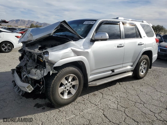 2013 Toyota 4Runner SR5 with VIN JTEZU5JR8D5058545, listed as a Copart auction lot 87453314 with 59,201 mi miles and Salvage Title. Bid and sale history available at carsss.com. Image 1.