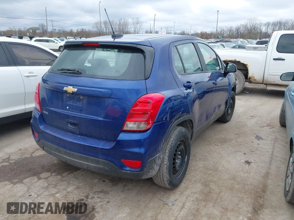 2017 Chevrolet Trax LS with VIN 3GNCJKSB0HL177786, listed as a IAAI auction lot 42016071 with 237,428 mi miles. Bid and sale history available at carsss.com. Image 4.