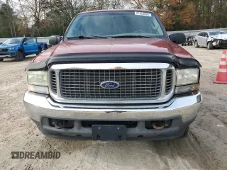 2003 Ford Excursion XLT with VIN 1FMNU41S63ED13428, listed as a Copart auction lot 81823804 with 219,056 mi miles and Salvage Title. Bid and sale history available at DreamBid. Image 5.