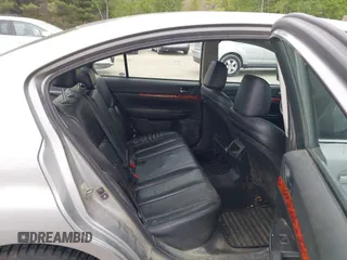 2010 Subaru Legacy Limited Moon с VIN 4S3BMBK68A3240469, выставлен на аукционе IAAI как лот 42293670 с пробегом 176 161 миль миль и . История ставок и продаж доступна на DreamBid. Изображение 8.