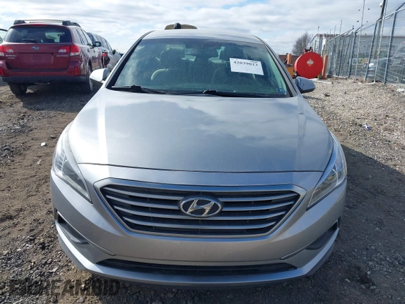 2017 Hyundai Sonata SE with VIN 5NPE24AF5HH572898, listed as a IAAI auction lot 42039023 with 50,494 mi miles and . Bid and sale history available at DreamBid. Image 12.