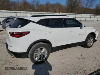 2019 Chevrolet Blazer z VIN 3GNKBBRA4KS614546, wystawiony jako Copart lot #48635025 z przebiegiem 123 417 mil mil oraz Szkoda całkowita • Salvage title. Historia ofert i sprzedaży dostępna na DreamBid. Obrazek 3.