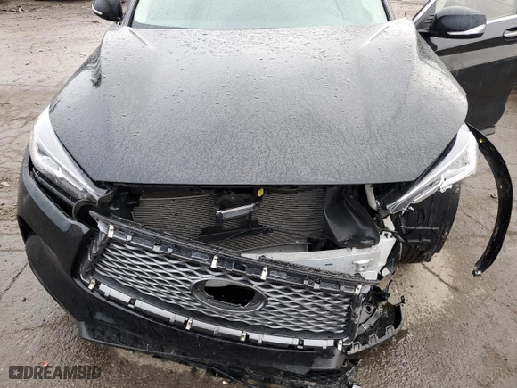 2024 Infiniti QX50 LUXE with VIN 3PCAJ5BBXRF102336, listed as a Copart auction lot 85695054 with 6,194 mi miles and Salvage Title. Bid and sale history available at carsss.com. Image 12.