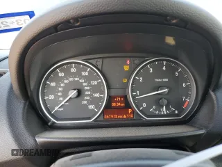2008 BMW 1 Series 128i with VIN WBAUN13528VH80212, listed as a Copart auction lot 74763044 with 67,918 mi miles and Salvage Title. Bid and sale history available at carsss.com. Image 9.