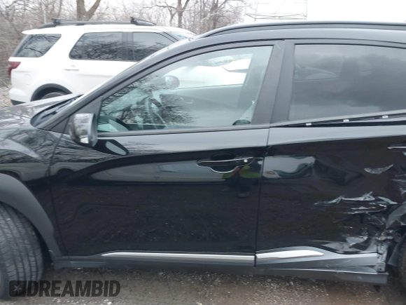 2021 Hyundai Kona Ultimate with VIN KM8K5CA59MU657508, listed as a IAAI auction lot 41144378 with 15,828 mi miles. Bid and sale history available at carsss.com. Image 14.