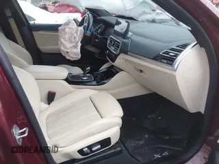 2022 BMW X4 M40i with VIN 5UX43DT09N9J96761, listed as a IAAI auction lot 41675333 with 1 mi miles. Bid and sale history available at carsss.com. Image 5.