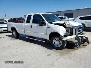 2006 Ford F-250 XL z VIN 1FTSX20596EA08170, wystawiony jako Copart lot #73577904 z przebiegiem 257 593 mil mil oraz Szkoda całkowita • Salvage title. Historia ofert i sprzedaży dostępna na DreamBid. Obrazek 4.