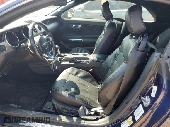 2020 Ford Mustang EcoBoost z VIN 1FATP8UH1L5185566, wystawiony jako Copart lot #56240345 z przebiegiem 62 934 mil mil oraz Szkoda całkowita • Salvage title. Historia ofert i sprzedaży dostępna na DreamBid. Obrazek 7.