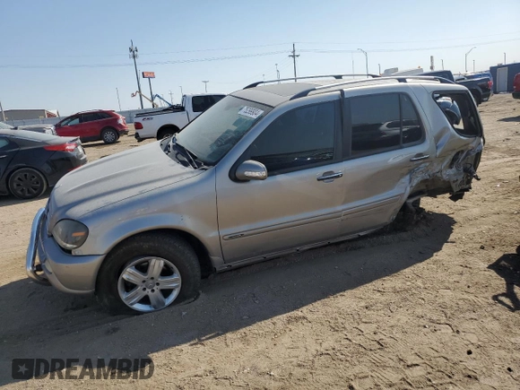 2005 Mercedes-Benz M-Class 3.7L with VIN 4JGAB57E75A557711, listed as a Copart auction lot 75299904 with 0 mi miles and Salvage Title. Bid and sale history available at carsss.com. Image 1.