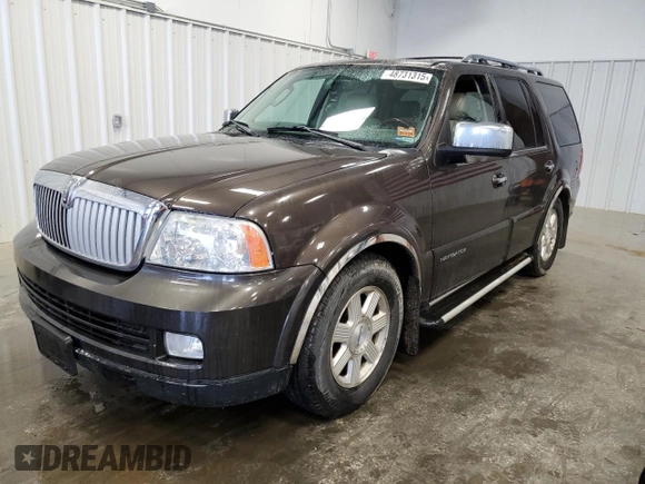 2006 Lincoln Navigator Luxury with VIN 5LMFU28596LJ25377, listed as a Copart auction lot 48731315 with 172,465 mi miles and Salvage Title. Bid and sale history available at carsss.com. Image 1.