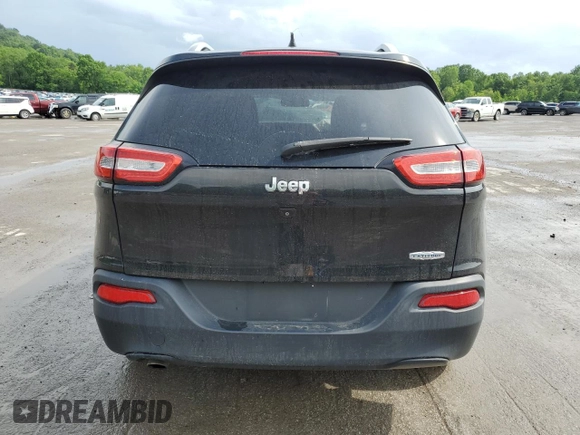 2016 Jeep Cherokee Altitude z VIN 1C4PJLCB3GW209573, wystawiony jako Copart lot #59858895 z przebiegiem 112 186 mil mil oraz Szkoda całkowita • Salvage title. Historia ofert i sprzedaży dostępna na DreamBid. Obrazek 6.