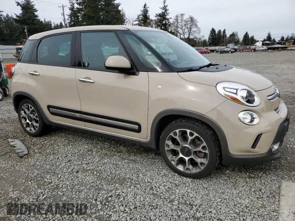 2014 FIAT 500L Trekking with VIN ZFBCFADH3EZ018502, listed as a Copart auction lot 48713985 with 63,939 mi miles and Clean Title. Bid and sale history available at DreamBid. Image 4.