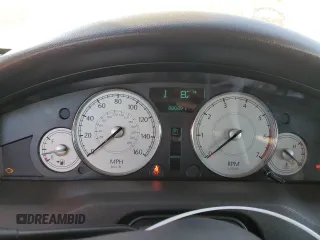 2005 Chrysler 300 C z VIN 2C3JA63H05H504299, wystawiony jako Copart lot #82318874 z przebiegiem 88 039 mil mil oraz Szkoda całkowita • Salvage title. Historia ofert i sprzedaży dostępna na DreamBid. Obrazek 9.