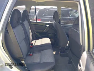2005 Toyota RAV4 with VIN JTEGD20V050071759, listed as a IAAI auction lot 42217125 with 190,361 mi miles and . Bid and sale history available at DreamBid. Image 8.