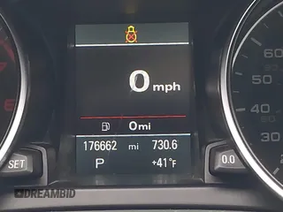 2013 Audi A5 Premium Plus z VIN WAULFAFR8DA070141, wystawiony jako IAAI lot #41729584 z przebiegiem 176 662 mil mil oraz . Historia ofert i sprzedaży dostępna na DreamBid. Obrazek 15.