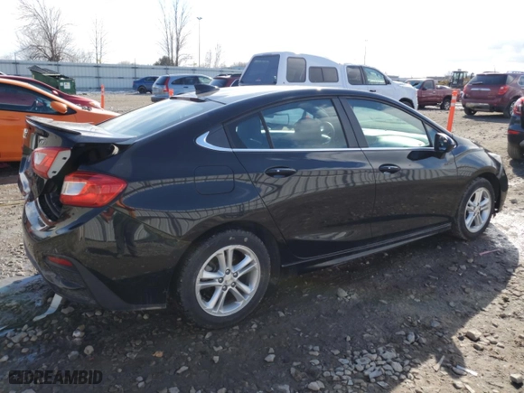 2017 Chevrolet Cruze LT with VIN 1G1BE5SM5H7218387, listed as a Copart auction lot 50423175 with 94,386 mi miles and Non Repairable. Bid and sale history available at carsss.com. Image 3.