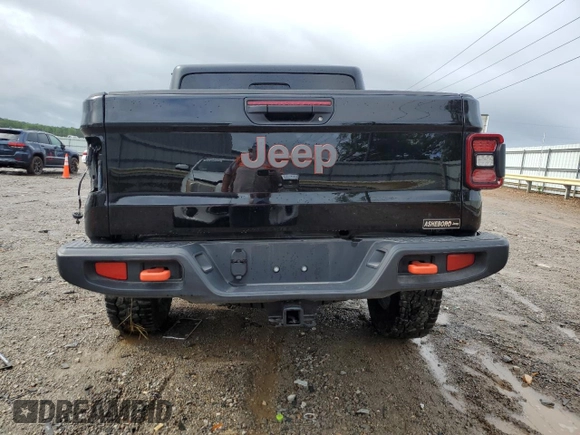 2024 Jeep Gladiator Mojave X with VIN 1C6JJTEG3RL116367, listed as a Copart auction lot 56517935 with 8,926 mi miles and Salvage title. Bid and sale history available at DreamBid. Image 6.