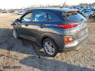 2020 Hyundai Kona SE with VIN KM8K1CAA8LU460255, listed as a IAAI auction lot 41756312 with 67,933 mi miles. Bid and sale history available at carsss.com. Image 3.