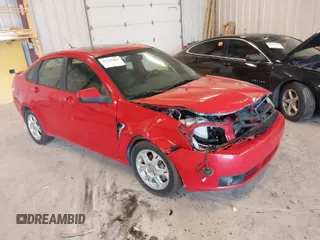 2008 Ford Focus SE with VIN 1FAHP35N18W269594, listed as a IAAI auction lot 41753467 with 172,409 mi miles. Bid and sale history available at carsss.com. Image 1.