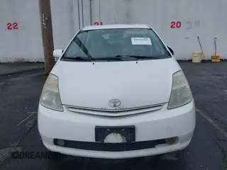 2004 Toyota Prius with VIN JTDKB20U940103988, listed as a IAAI auction lot 41946916 with 238,248 mi miles. Bid and sale history available at carsss.com. Image 6.