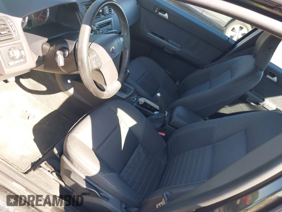 2005 Volvo S40 with VIN YV1MS382852109136, listed as a IAAI auction lot 42122931 with 151,720 mi miles. Bid and sale history available at carsss.com. Image 14.