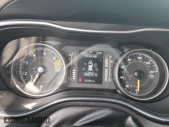 2019 Jeep Cherokee Altitude with VIN 1C4PJLLB1KD338738, listed as a Copart auction lot 55135965 with 72,709 mi miles and Clean title. Bid and sale history available at DreamBid. Image 9.