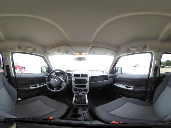 2008 Jeep Patriot Sport with VIN 1J8FT28W48D772388, listed as a IAAI auction lot 42141998 with 190,229 mi miles and . Bid and sale history available at DreamBid. Image 18.