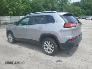 2017 Jeep Cherokee Latitude z VIN 1C4PJMCS0HD224115, wystawiony jako Copart lot #61713985 z przebiegiem 83 421 mil mil oraz Szkoda całkowita • Salvage title. Historia ofert i sprzedaży dostępna na DreamBid. Obrazek 2.