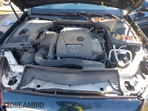 2018 Mercedes-Benz E 300 with VIN WDDZF4KB5JA365156, listed as a IAAI auction lot 41261324 with 73,718 mi miles and . Bid and sale history available at DreamBid. Image 10.