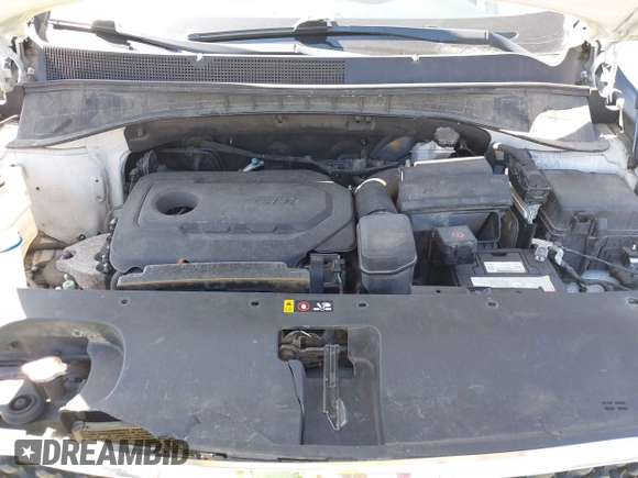 2016 Kia Sorento LX with VIN 5XYPGDA35GG060533, listed as a IAAI auction lot 42033268 with 183,057 mi miles. Bid and sale history available at carsss.com. Image 10.