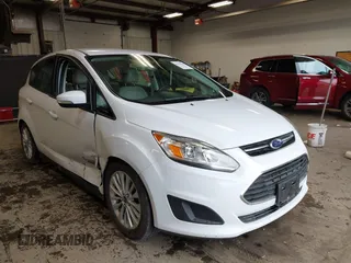 2017 Ford C-Max SE z VIN 1FADP5EU8HL107626, wystawiony jako IAAI lot #42279162 z przebiegiem 79 697 mil mil oraz . Historia ofert i sprzedaży dostępna na DreamBid. Obrazek 1.