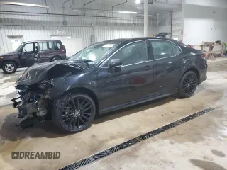 2021 Toyota Camry XSE z VIN 4T1K61AKXMU478028, wystawiony jako Copart lot #56856145 z przebiegiem 44 949 mil mil oraz Szkoda całkowita • Salvage title. Historia ofert i sprzedaży dostępna na DreamBid. Obrazek 1.