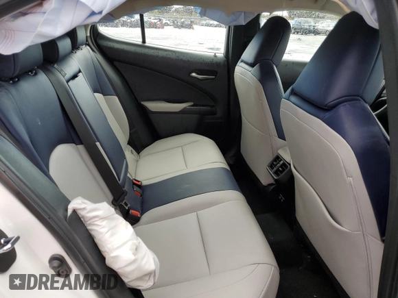 2019 Lexus UX with VIN JTHU9JBH8K2019868, listed as a Copart auction lot 40741123 with 35,266 mi miles. Bid and sale history available at carsss.com. Image 10.