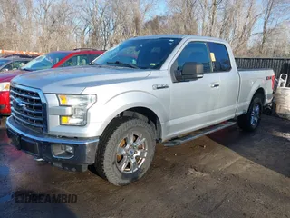 2016 Ford F-150 XLT with VIN 1FTFX1EF5GKF51418, listed as a IAAI auction lot 41737982 with 1 mi miles. Bid and sale history available at carsss.com. Image 2.