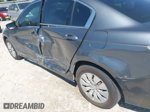 2008 Honda Accord LX z VIN 1HGCP26398A058704, wystawiony jako IAAI lot #42300960 z przebiegiem 206 121 mil mil oraz . Historia ofert i sprzedaży dostępna na DreamBid. Obrazek 13.