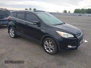 2013 Ford Escape SEL with VIN 1FMCU0HX5DUD64279, listed as a IAAI auction lot 42105721 with 178,271 mi miles. Bid and sale history available at carsss.com. Image 1.